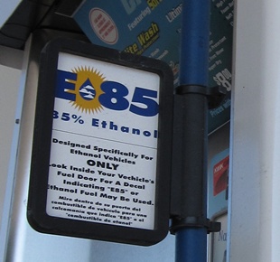 Video thumbnail for Pennsylvania's Ethanol Corridor Project Surpasses 1 Million Gallons 